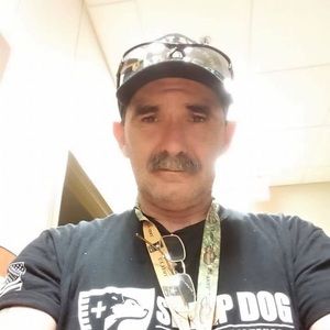 Meet your Posher, Robert e